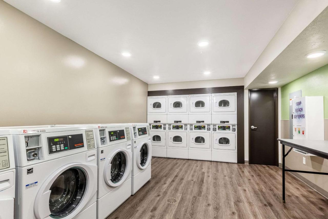 Woodspring Suites Indianapolis Airport South Extérieur photo